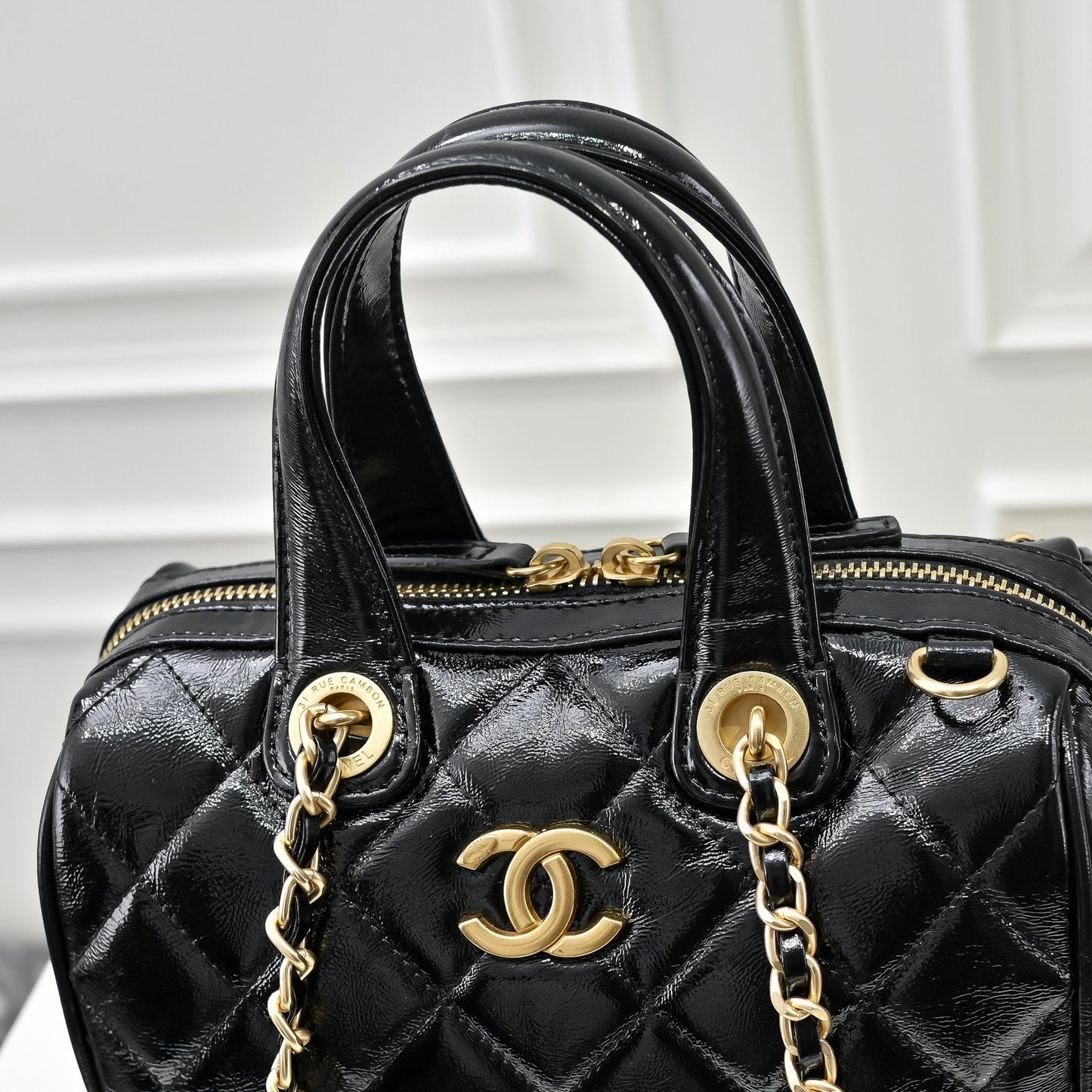 Small Bowling Bag In Black & Gold