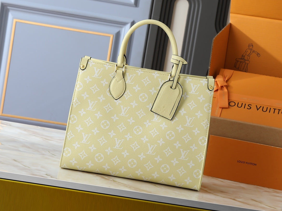 OnTheGo PM Handbag