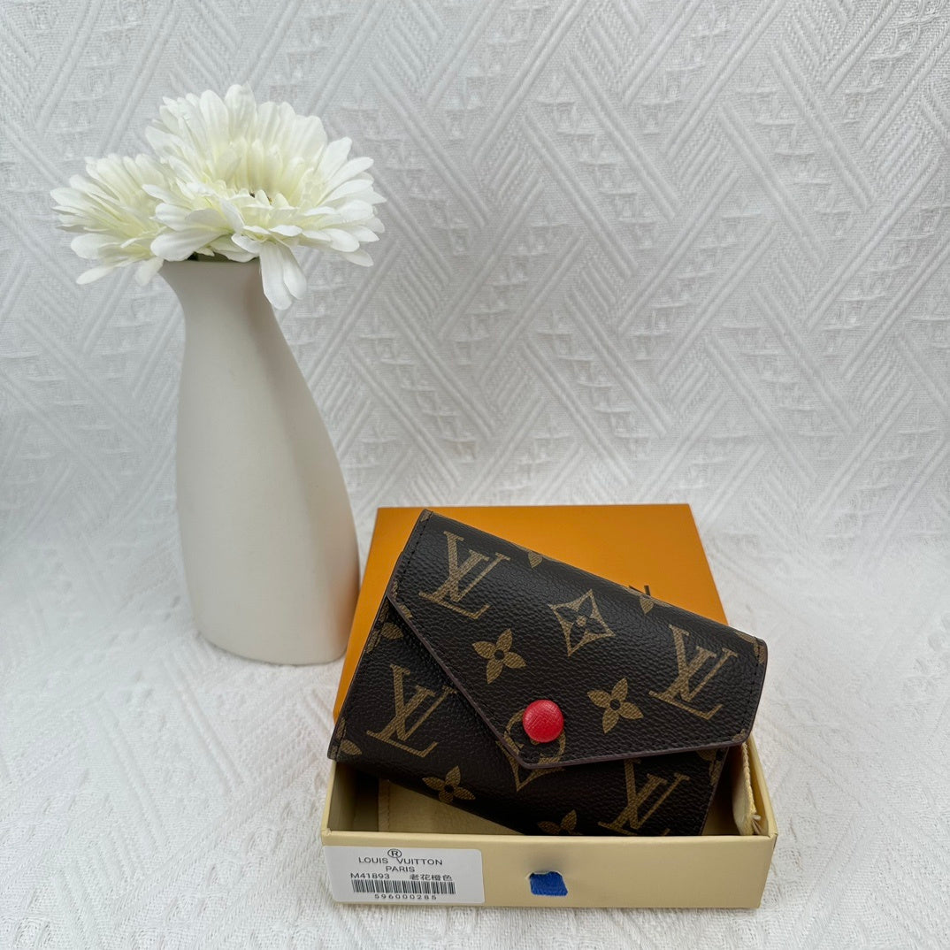Victorine Wallet