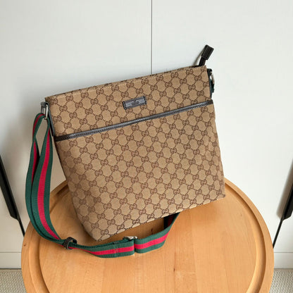 Signature Messenger Bag / Crossbody Bag