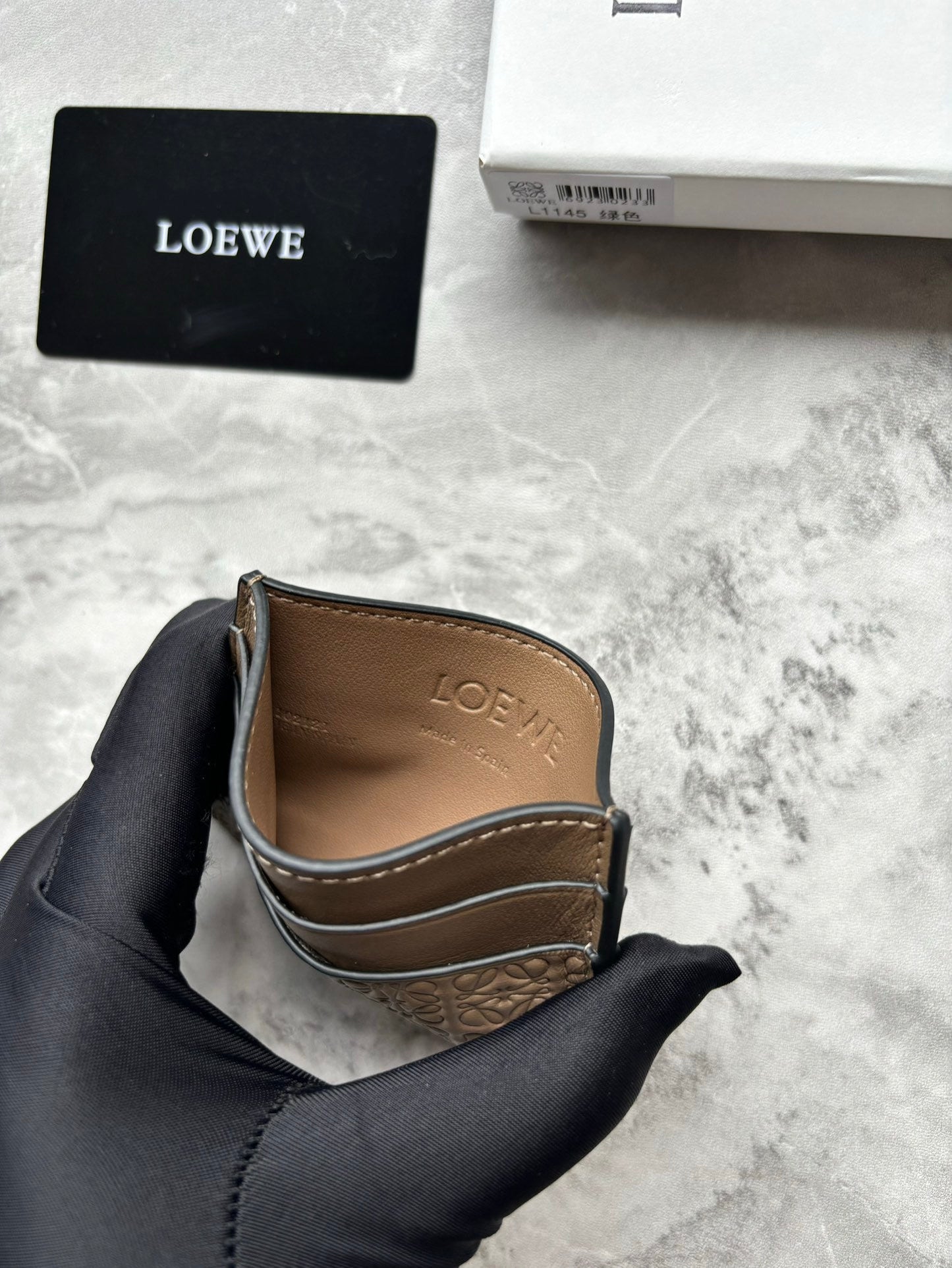 Repeat Plain Card Holder