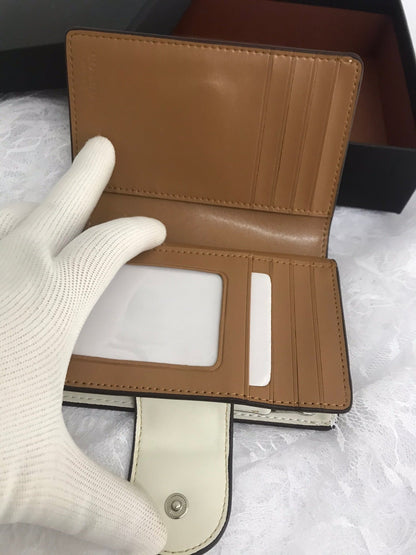 Medium Corner Zip Wallet
