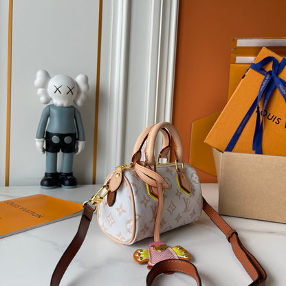 Dachshund Chain Bag