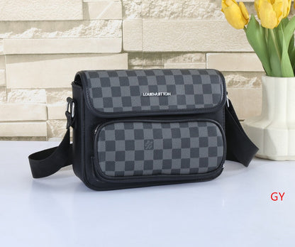 Vintage Style Hand Bag