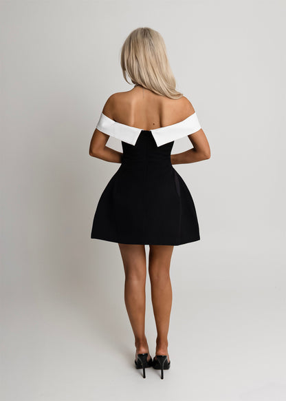 Resist Me Structured Mini Dress - Monochrome