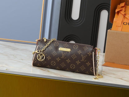Pochette Eva LV