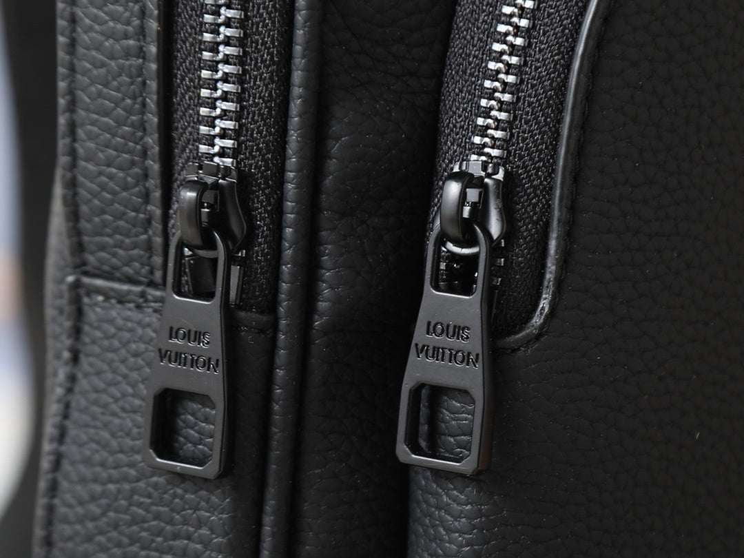 Avenue Slingbag PM