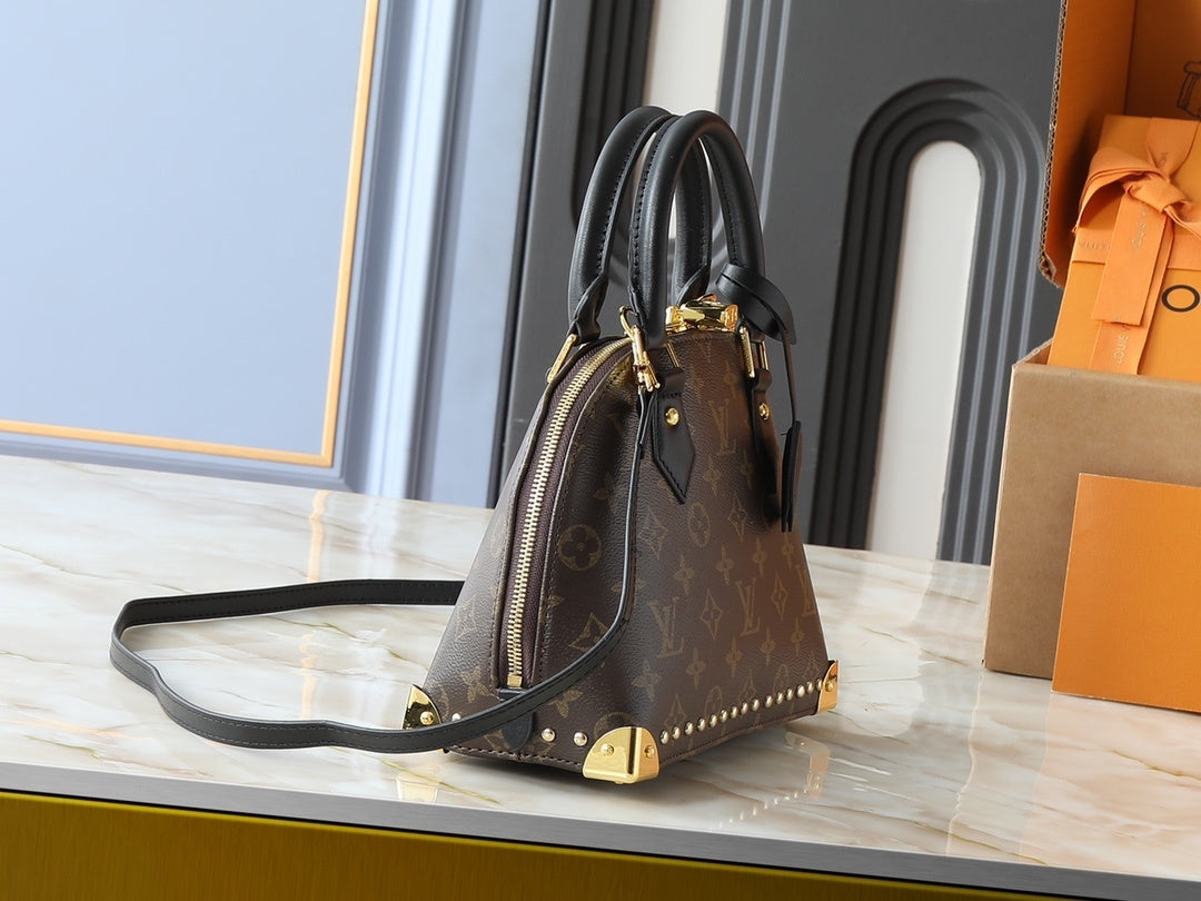 Alma BB Shell Bag