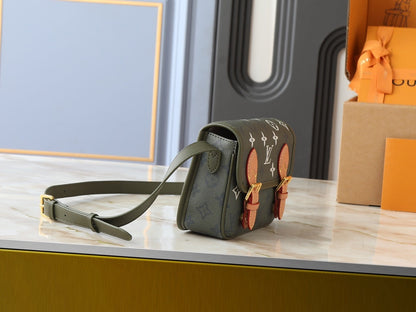 Satchel Wearable Wallet