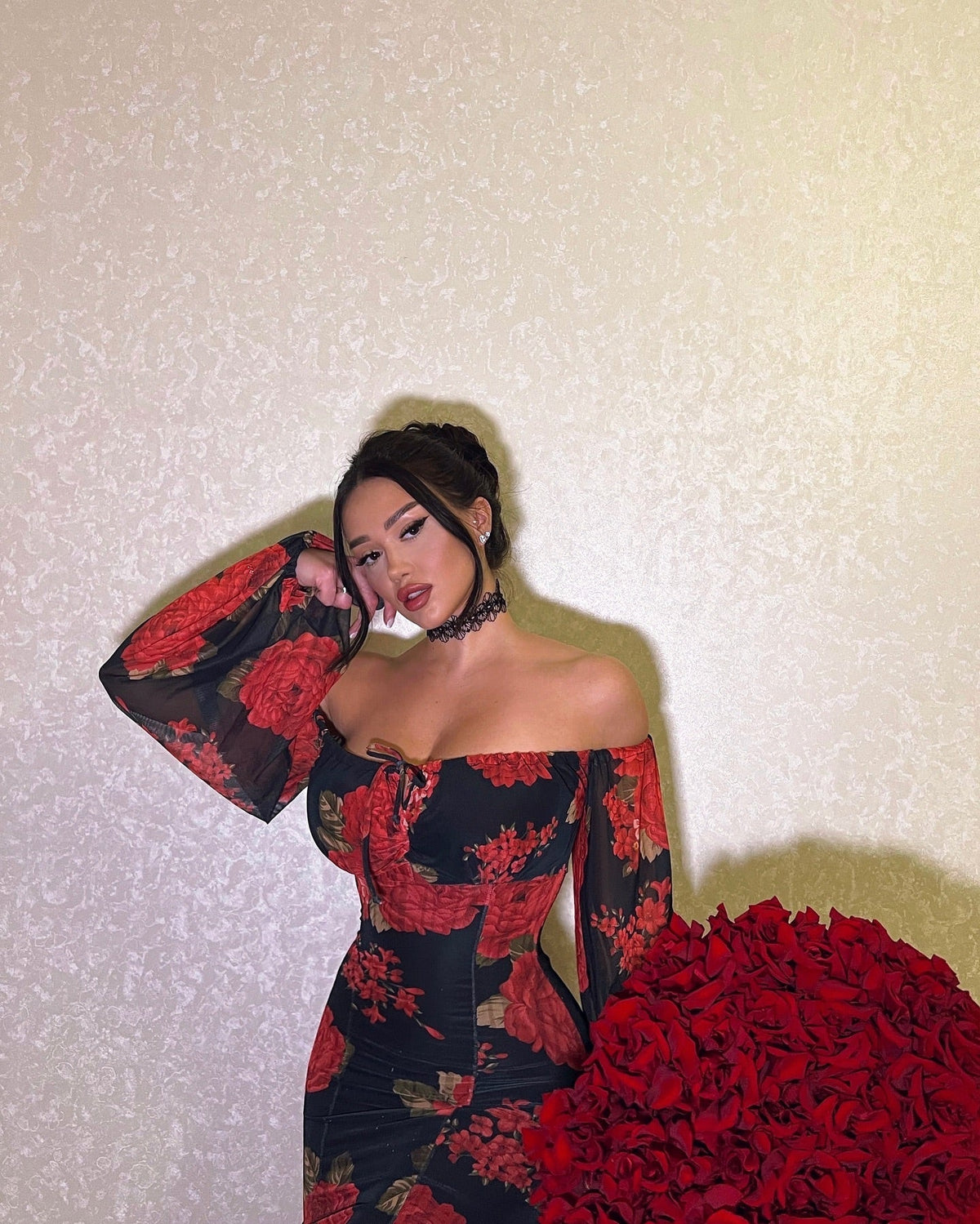 Fynroa Rose Noir Dress
