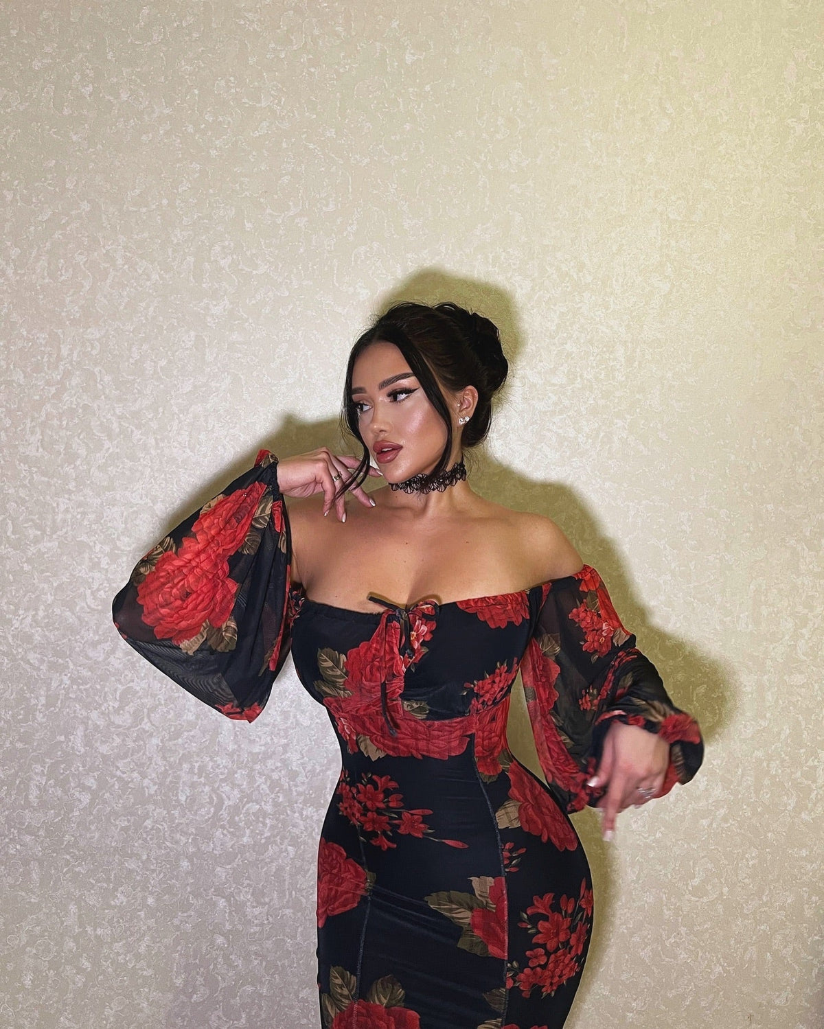 Fynroa Rose Noir Dress