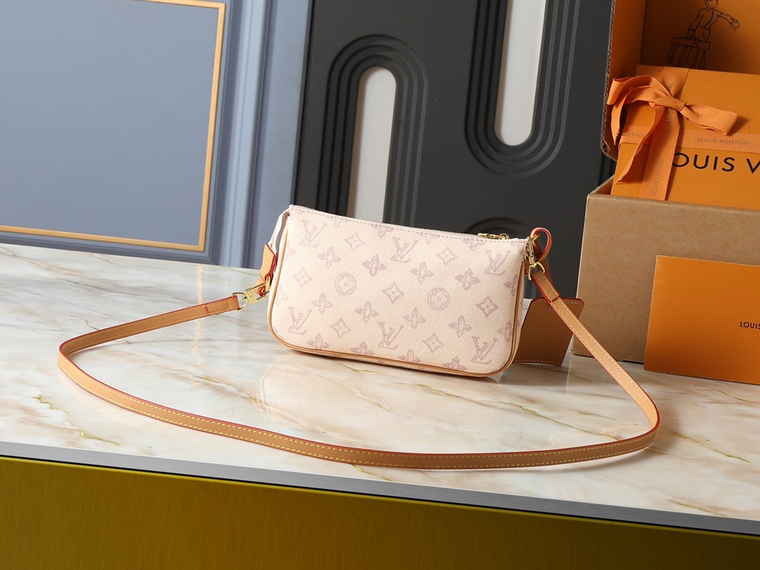 Monogram CarryAll Pochette