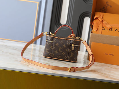 Nano Classic Wallet Purse