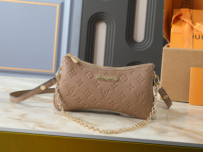 Mini Chain Shoulder Bag
