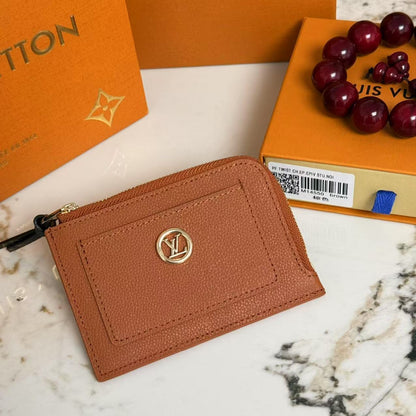 Low Key Zipped Card Holder