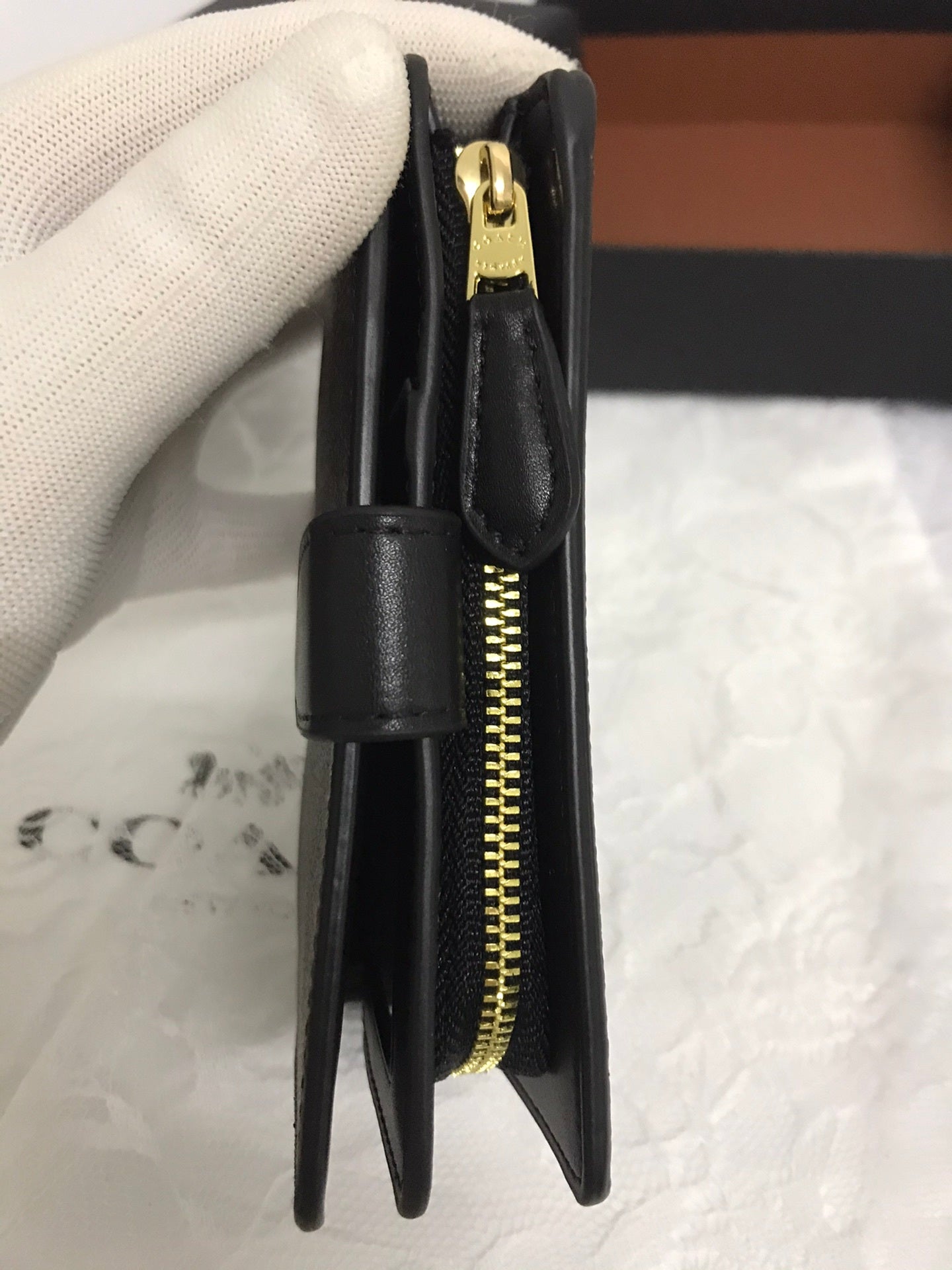 C Signature Medium Corner Zip Wallet