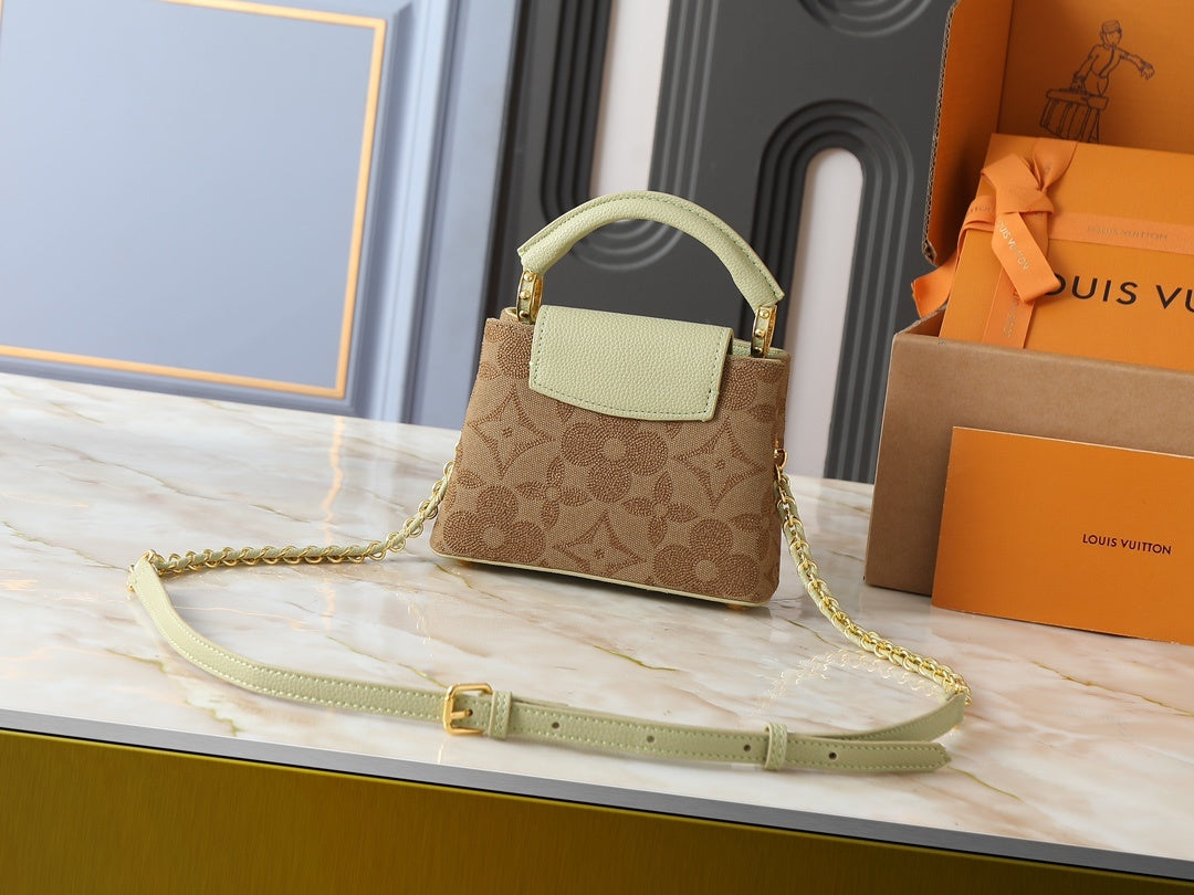 Capucines Handbag