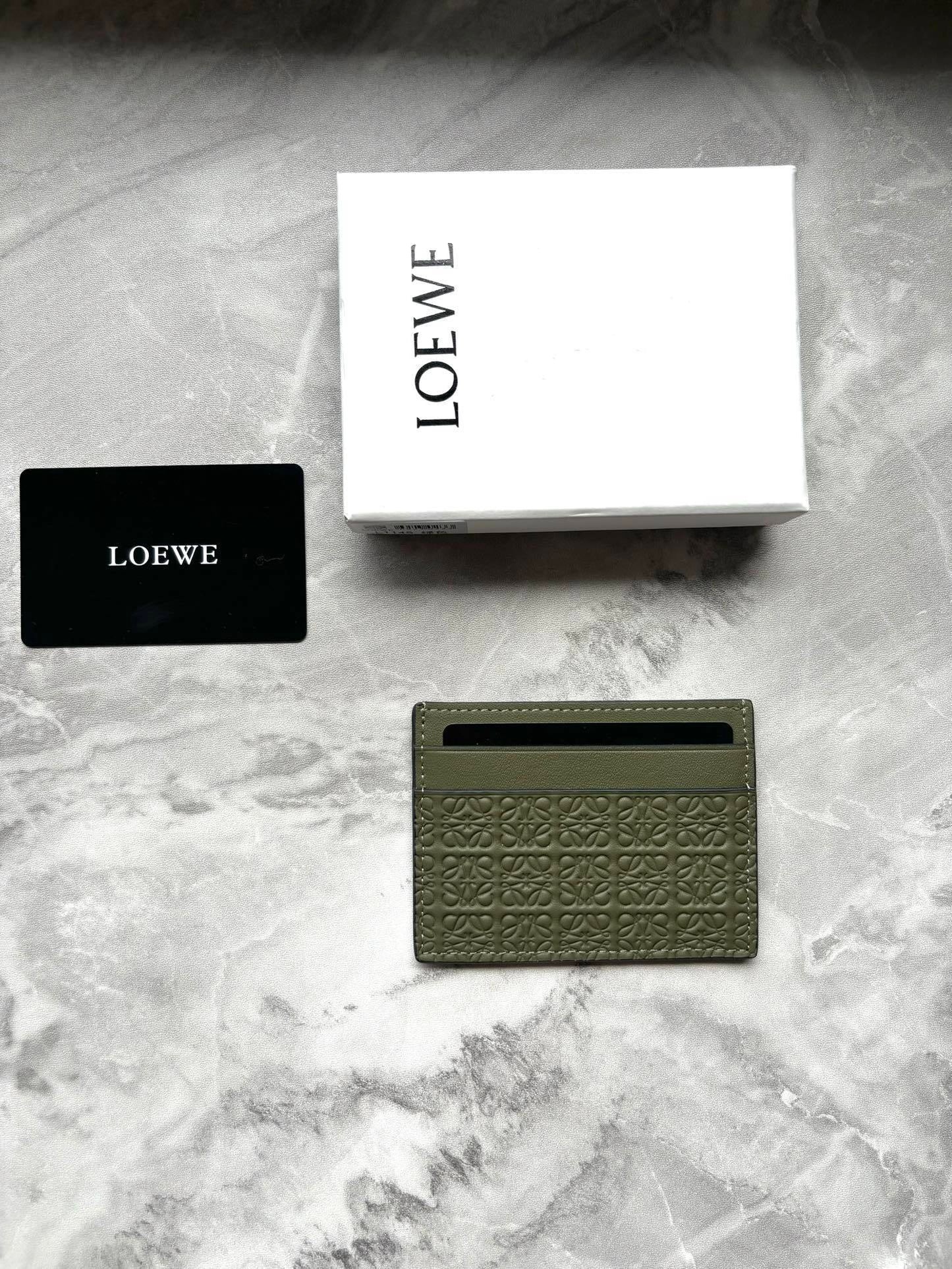Repeat Plain Card Holder