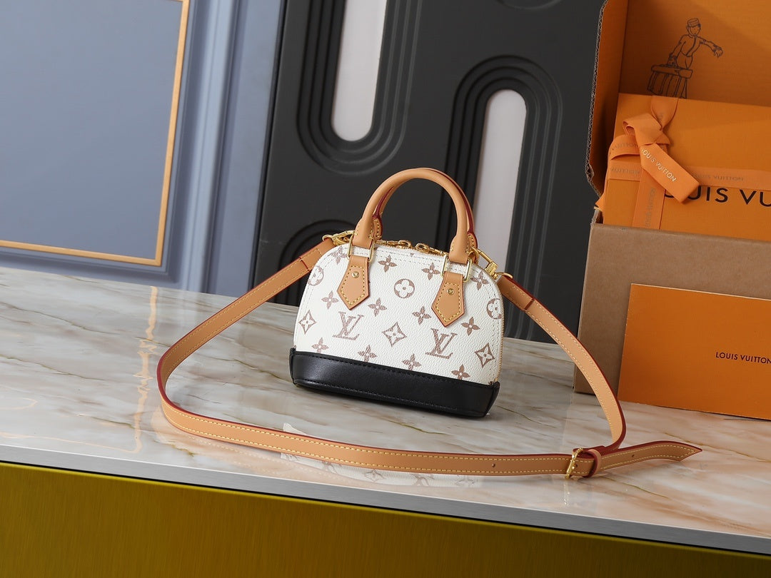 Dune Beige Alma Nano Bag