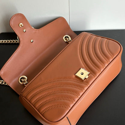 Marmont Medium Shoulder Bag in Brown