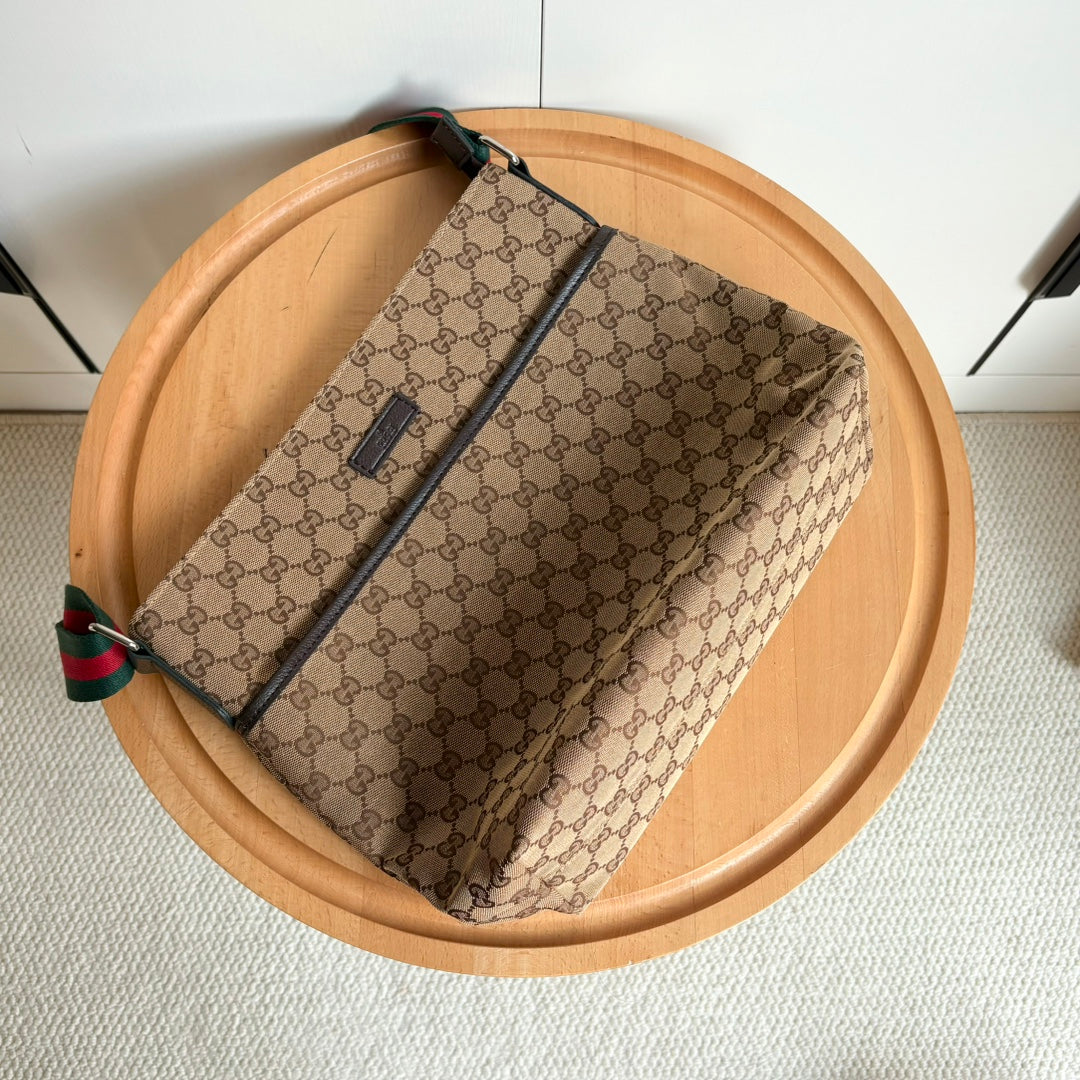 Signature Messenger Bag / Crossbody Bag