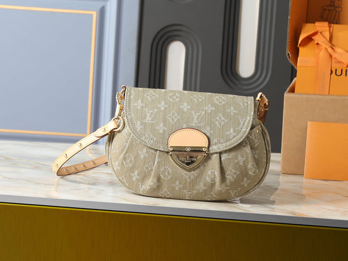 Flap Crossbody Bag