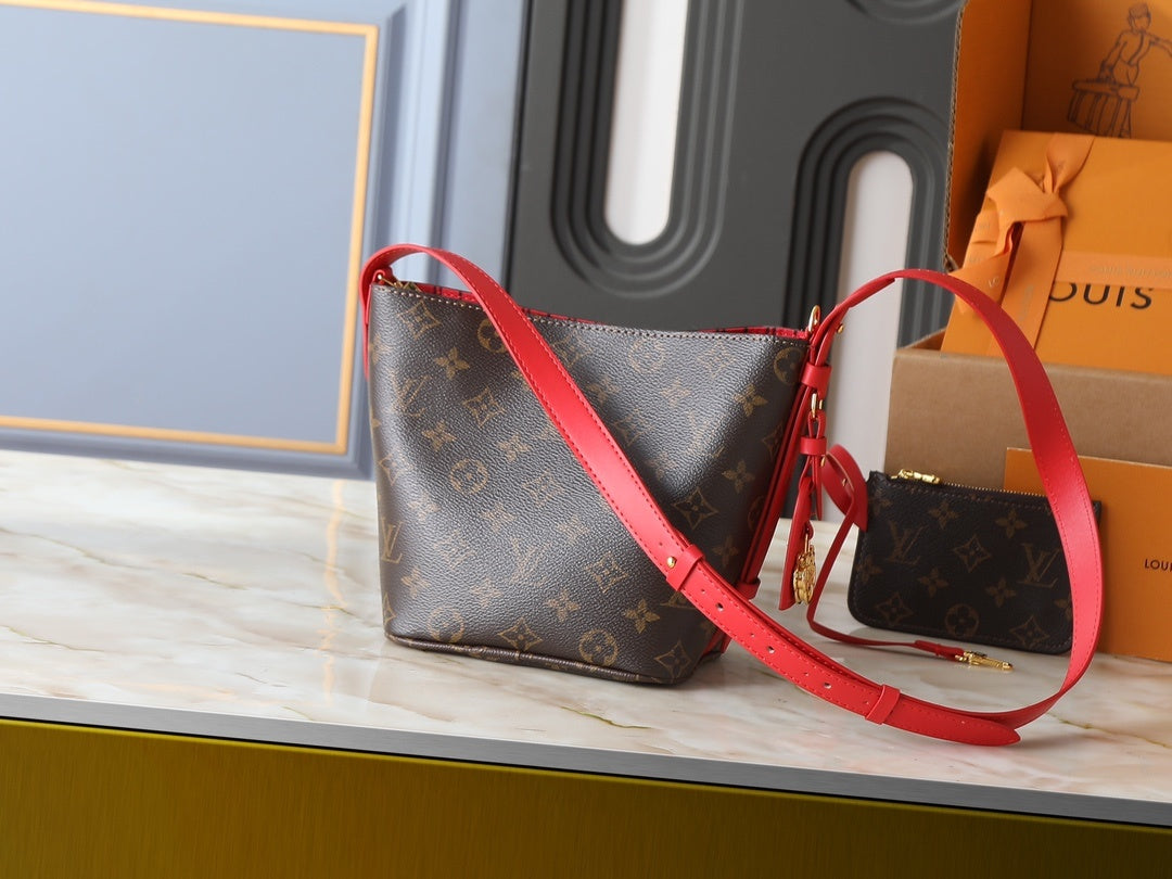 Street NYC All In Bag & Pouch