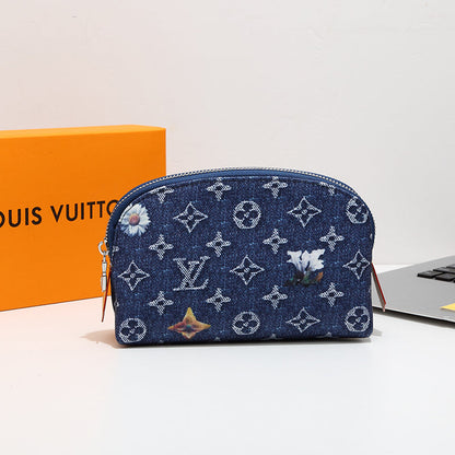 Cosmetic Pouch / Makeup Organizer Bag