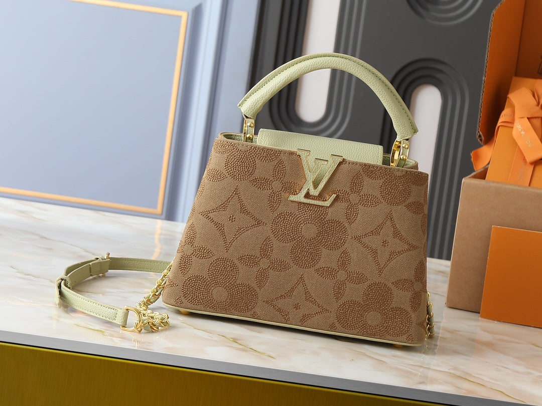 Capucines Handbag