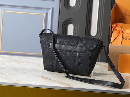 Messenger Bag