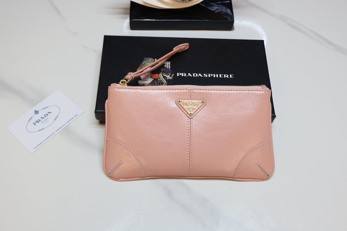 Leather Zipper P Pouch