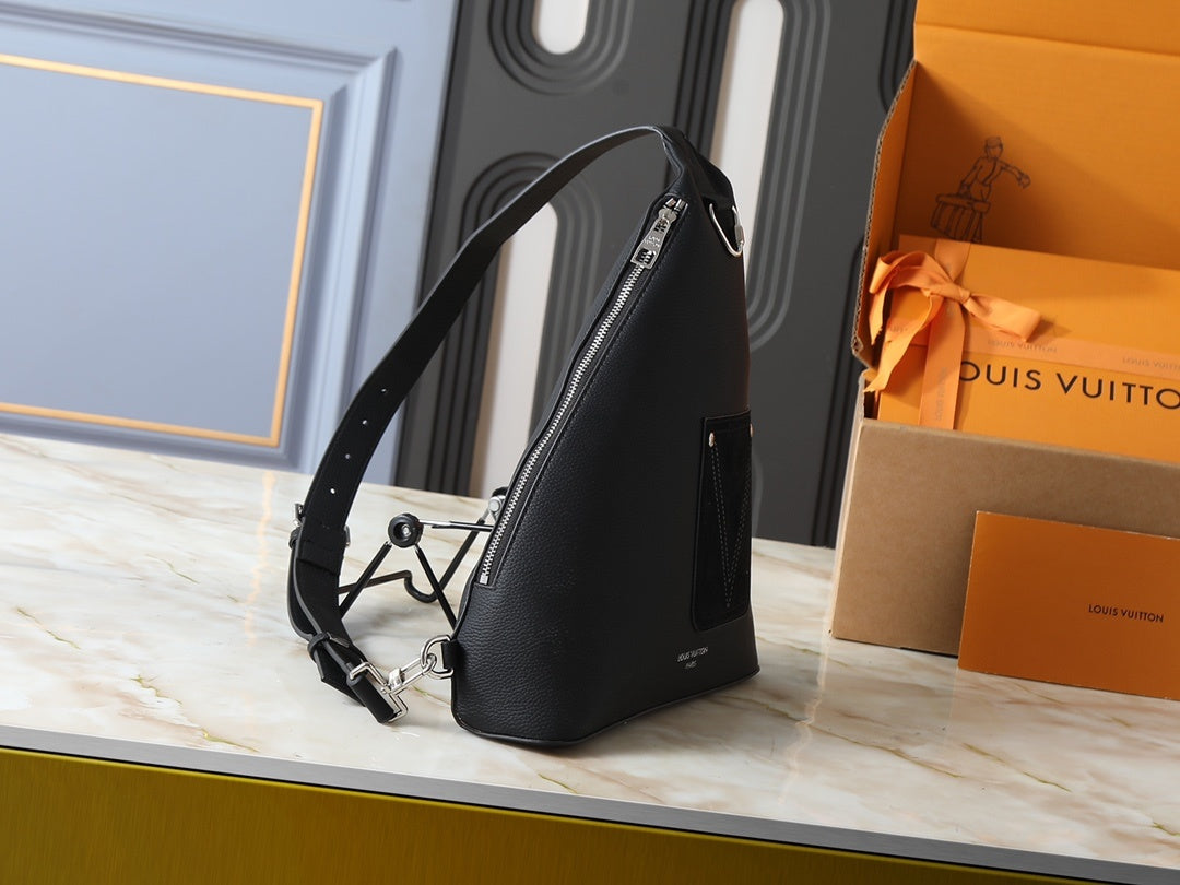 Delta Slingbag