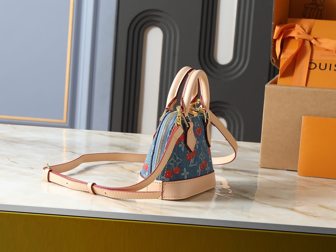 Shell Shape Denim Handbag