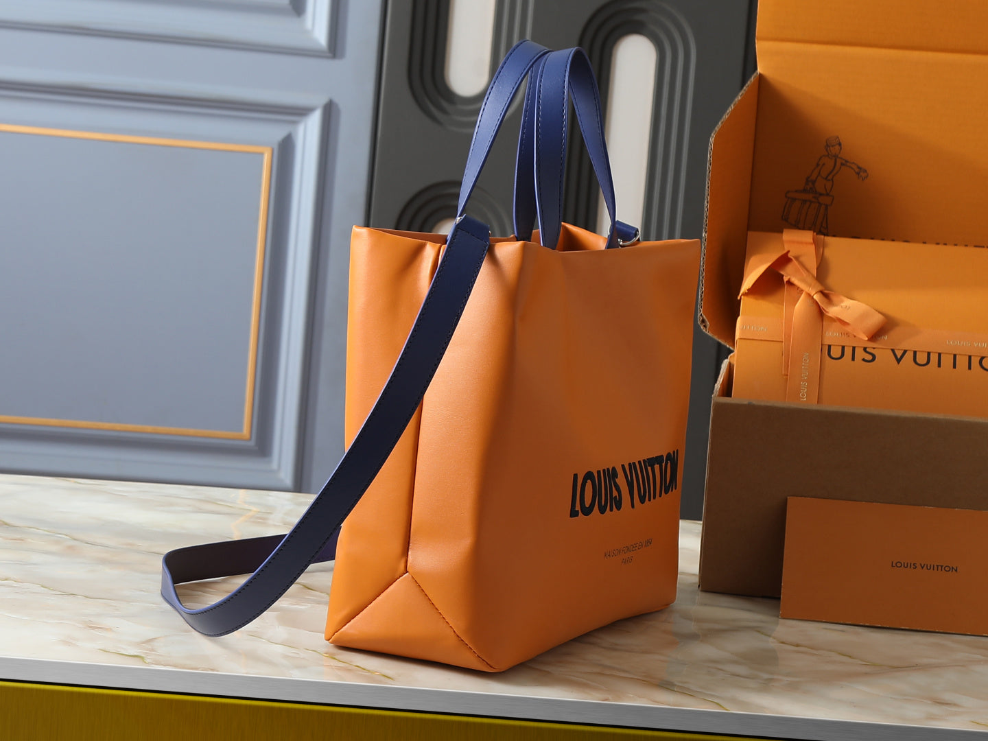 Shopper Tote Bag
