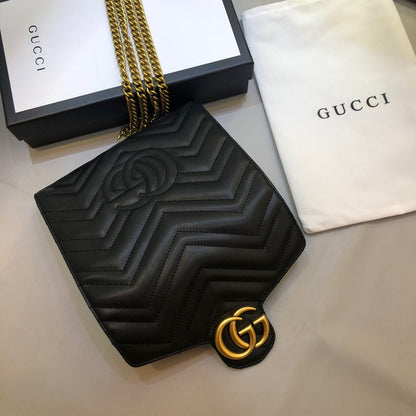 Mini GG Marmont Shoulder Bag