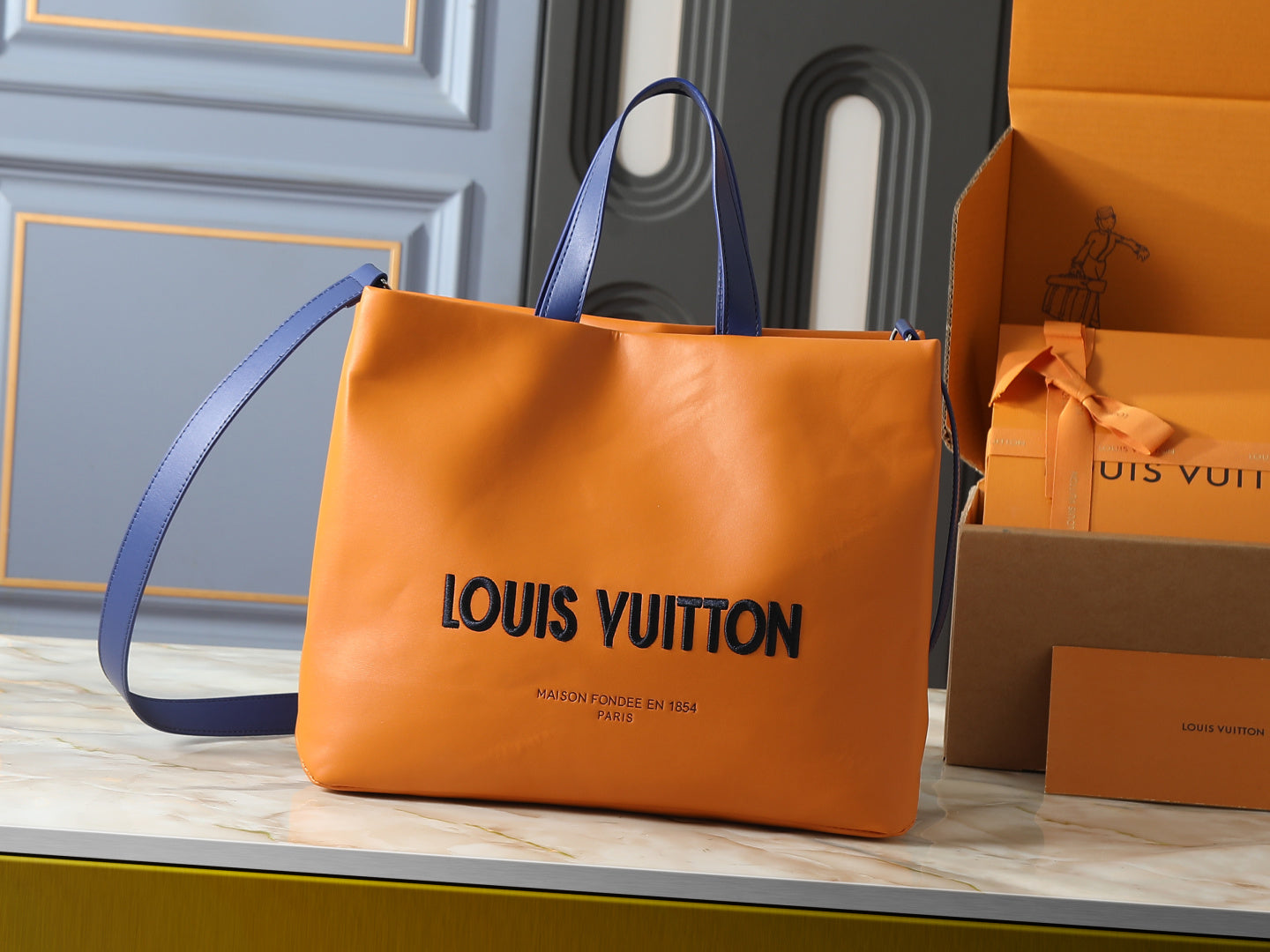 Shopper Tote Bag