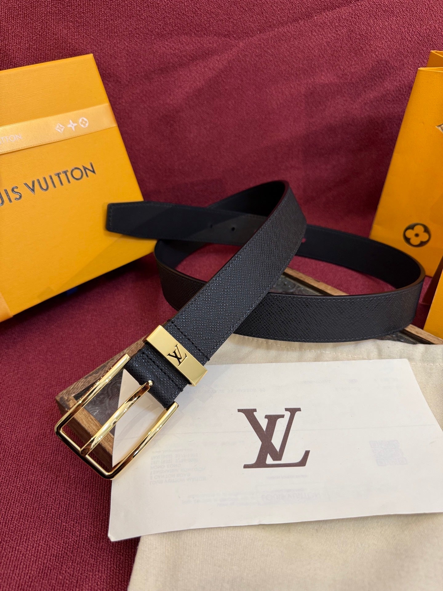 Pont Neuf Belt