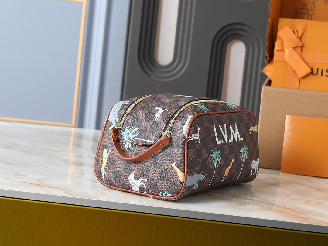 Costumized Toiletry Bag