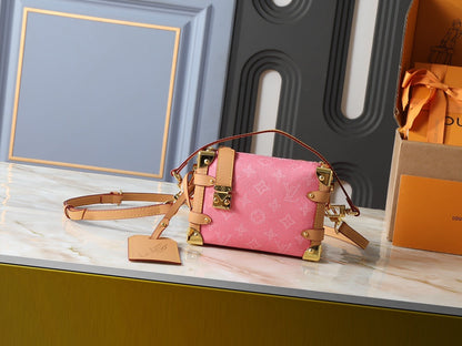 Side Trunk Handbag