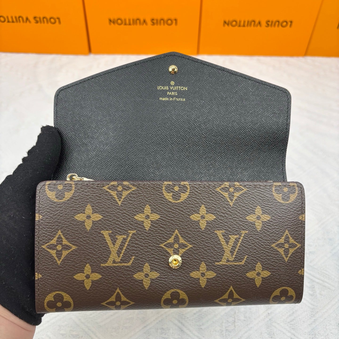 Sarah Wallet Monogram Canvas