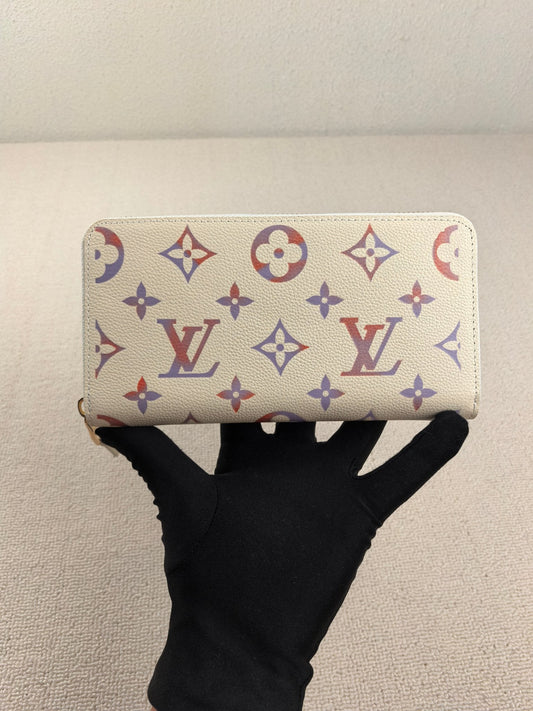 LV Zippy Horizontal Wallet