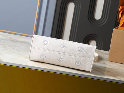Milky OnTheGo Handbag