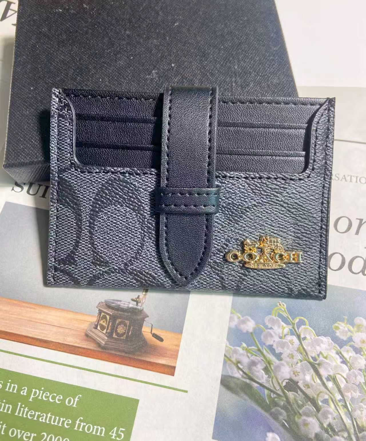 Women Signature Card Holder