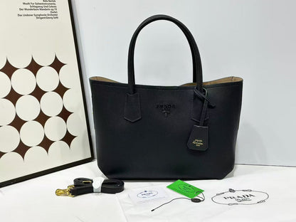Large Capacity Saffiano Leather Tote Bag