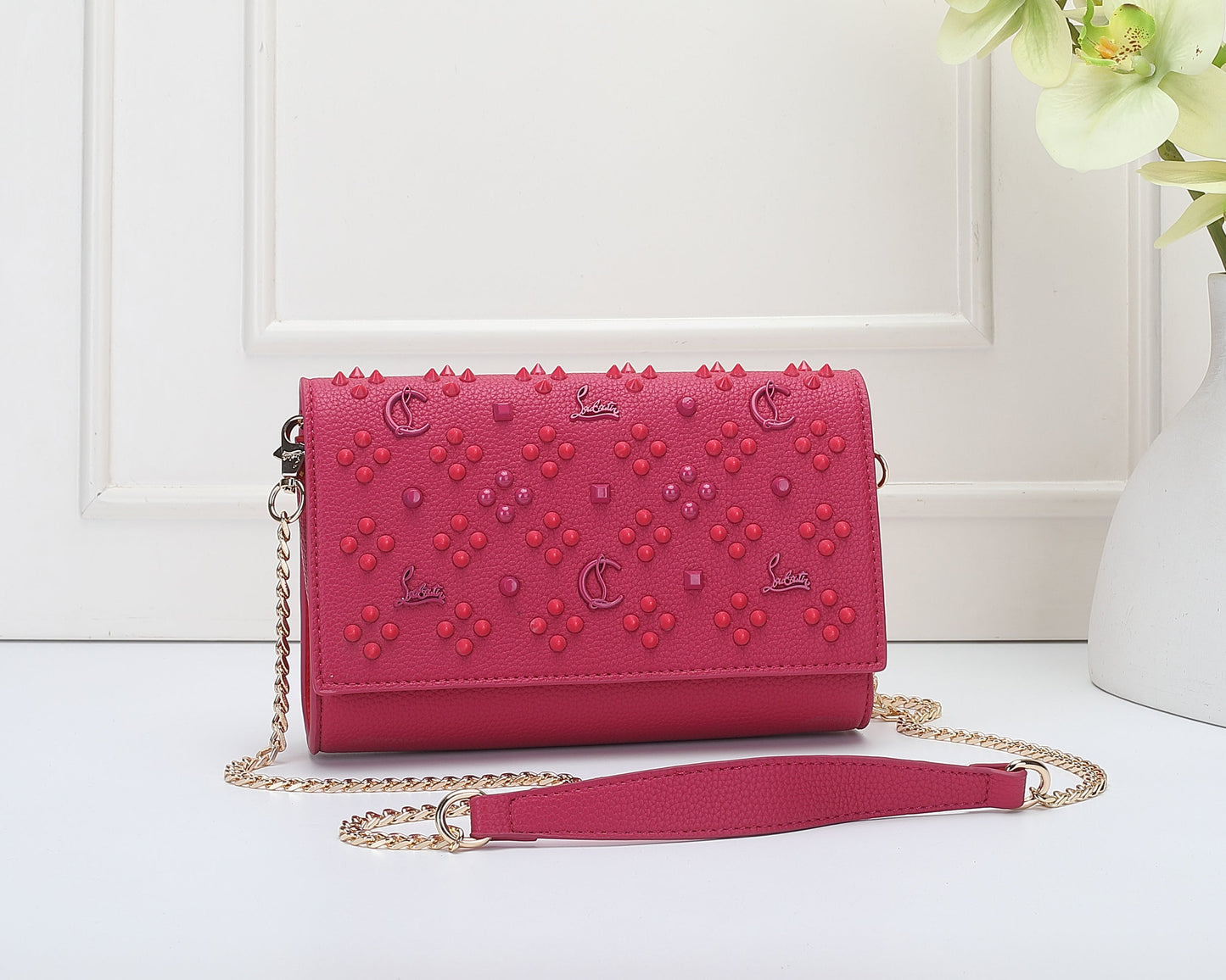 Rivet Chain Shoulder Bag