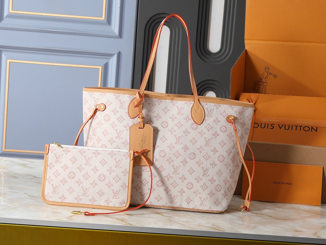 Neverfull Monogram Canvas Women Bag & Pouch