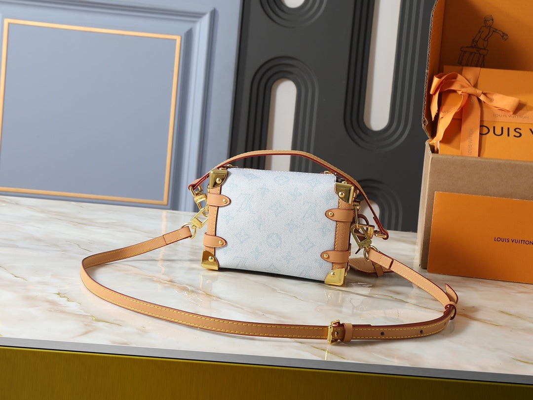 Side Trunk Handbag
