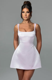 XS